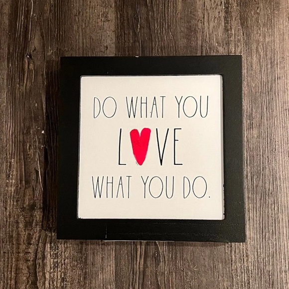 Rae Dunn Wood Sign DO WHAT YOU L♥️VE WHAT YOU DO - Picture 2 of 12